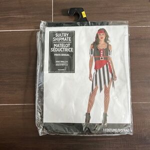 Sultry Shipmate Women’s Pirate Costume